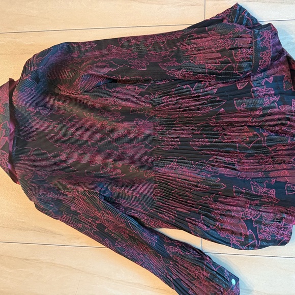 Regal Burgundy Blazer by Lindi - Picture 9 of 16